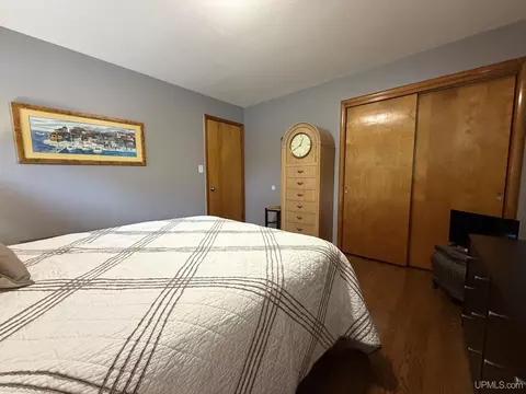 Bedroom - 205 Seilo, Ishpeming, MI 49849 photo 7 of 8