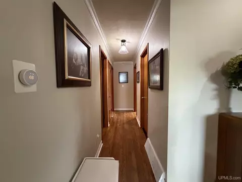 Entry Way - 205 Seilo, Ishpeming, MI 49849 photo 2 of 3