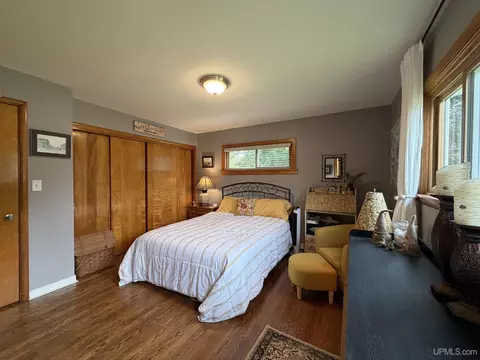 Bedroom - 205 Seilo, Ishpeming, MI 49849 photo 3 of 8