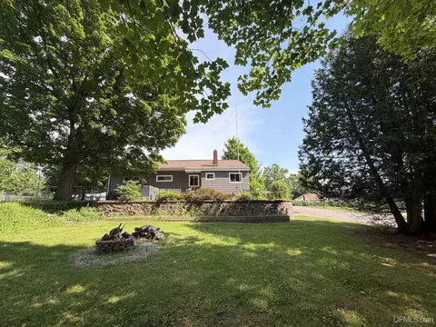 Exterior - 205 Seilo, Ishpeming, MI 49849 photo 2 of 17