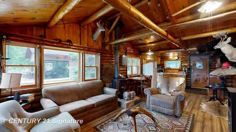 Living - 751 E Long Lk, Harrison, MI 48625 photo 2 of 2