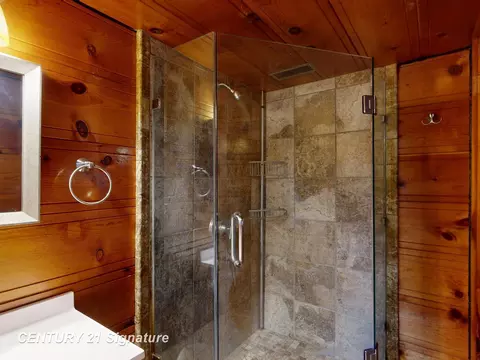 Bath - 751 E Long Lk, Harrison, MI 48625 photo 2 of 2