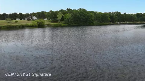 View/Area - 751 E Long Lk, Harrison, MI 48625 photo 3 of 12