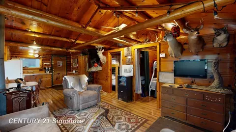 Living - 751 E Long Lk, Harrison, MI 48625 photo 1 of 2