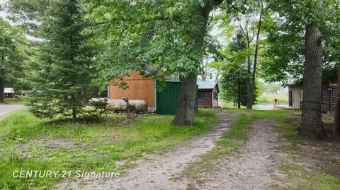 Exterior - 751 E Long Lk, Harrison, MI 48625 photo 7 of 9