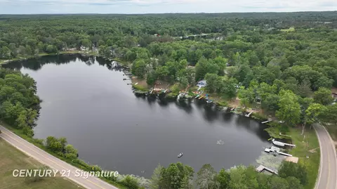 View/Area - 751 E Long Lk, Harrison, MI 48625 photo 12 of 12