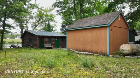 Exterior - 751 E Long Lk, Harrison, MI 48625 photo 4 of 9