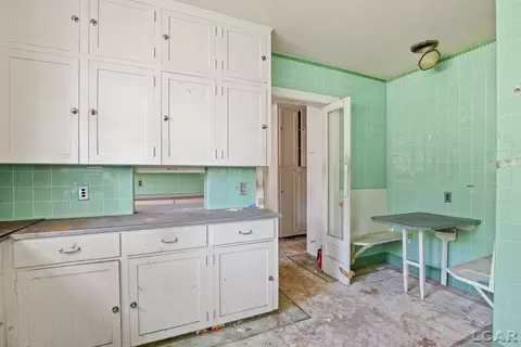 Kitchen - 411 S Main, Adrian, MI 49221 photo 4 of 5