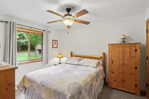 Bedroom - 259 Hatchery, Farwell, MI 48622 photo 2 of 3