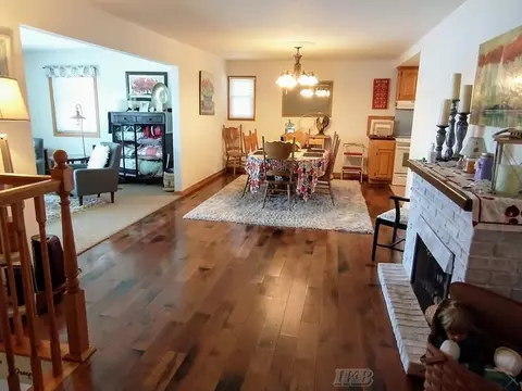 Dining - 567 Mary, Harrison, MI 48625 photo 2 of 5