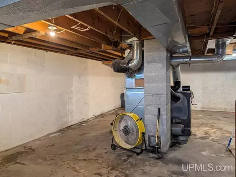 Other - 606 Mcclellan, Rockland, MI 49960 photo 11 of 14