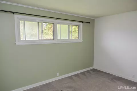 802 Palms, Ishpeming, MI 49849 photo 25