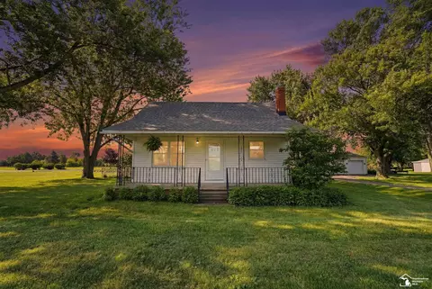 2870 Carleton Rockwood, Carleton, MI 48117