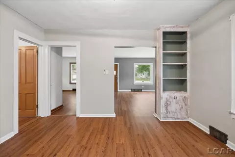 Living - 1237 Vine, Adrian, MI 49221 photo 4 of 4
