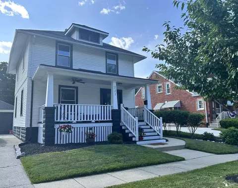 221 Borgess, Monroe, MI 48162
