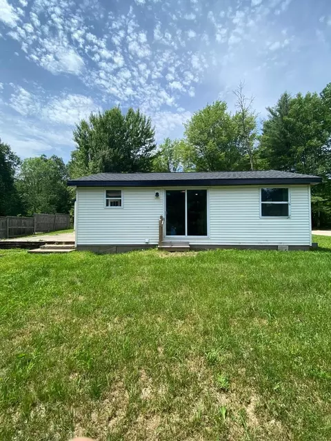 8332 Tedrow, Marion, MI 49665