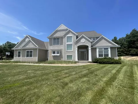 5155 Ruby Rdg, Holland, MI 49424