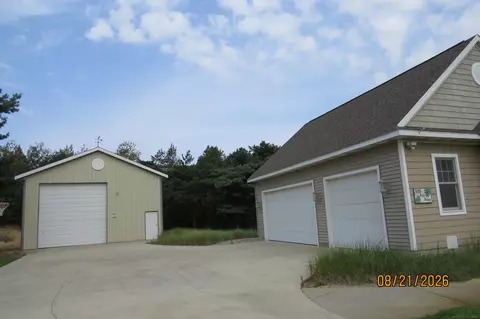Exterior - 5155 Ruby Rdg, Holland, MI 49424 photo 2 of 6
