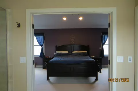 Bedroom - 5155 Ruby Rdg, Holland, MI 49424 photo 3 of 3