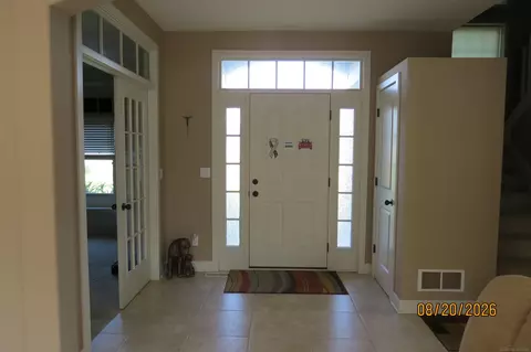 Entry Way - 5155 Ruby Rdg, Holland, MI 49424 photo 1 of 1