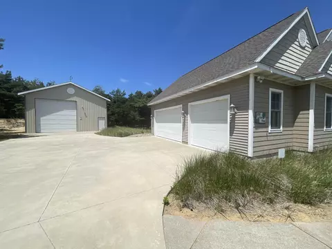 5155 Ruby Rdg, Holland, MI 49424 photo 3