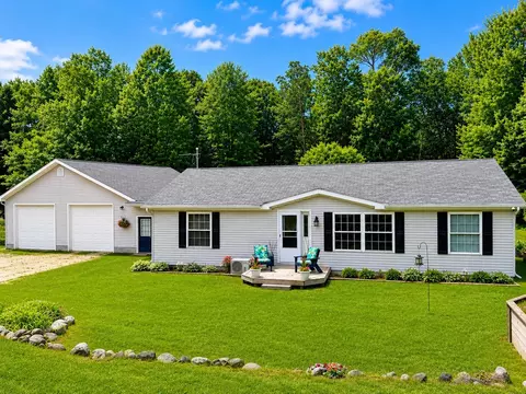 3824 Lapham, Harrison, MI 48625