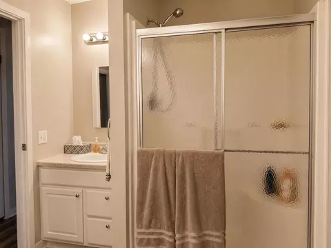 Bath - 3824 Lapham, Harrison, MI 48625 photo 3 of 4