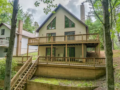 6896 S Forest Lk, Alger, MI 48610