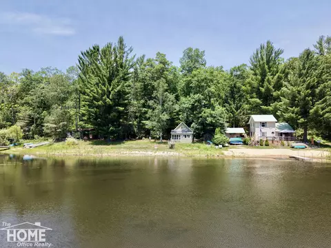 View/Area - 1121 1131 Lk, Harrison, MI 48625 photo 2 of 4