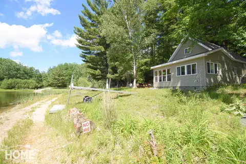 Exterior - 1121 1131 Lk, Harrison, MI 48625 photo 2 of 4