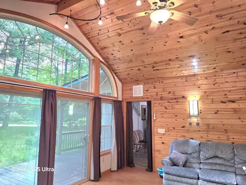 10135 Woods, Gladwin, MI 48624 photo 13