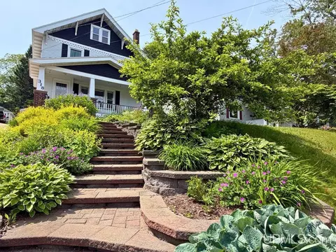 318 E Cres, Marquette, MI 49855
