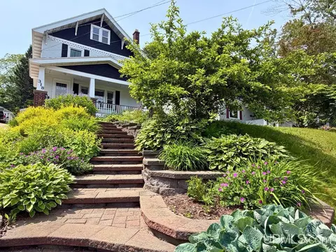 318 E Cres, Marquette, MI 49855