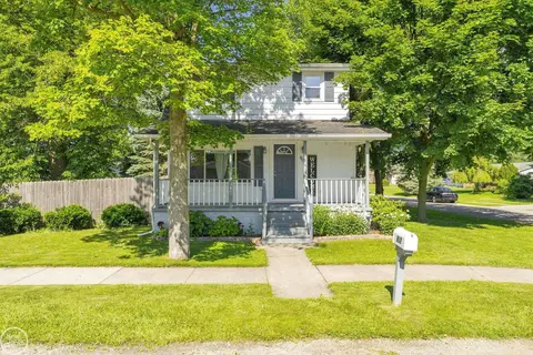 802 Saint James, Marysville, MI 48040