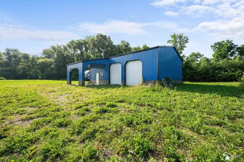 12501 Dixon, Dundee, MI 48131
