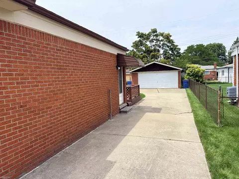 Exterior - 31759 Stricker, Warren, MI 48088 photo 6 of 14