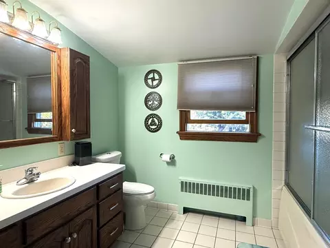 Bath - 210 Pendleton, Bay City, MI 48708 photo 2 of 2