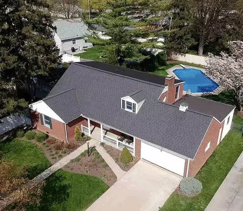 210 Pendleton, Bay City, MI 48708