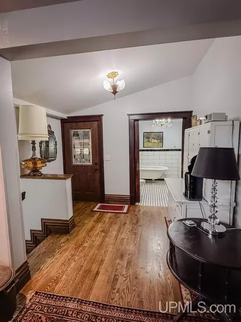 Entry Way - 111 E Main, Negaunee, MI 49866 photo 9 of 30