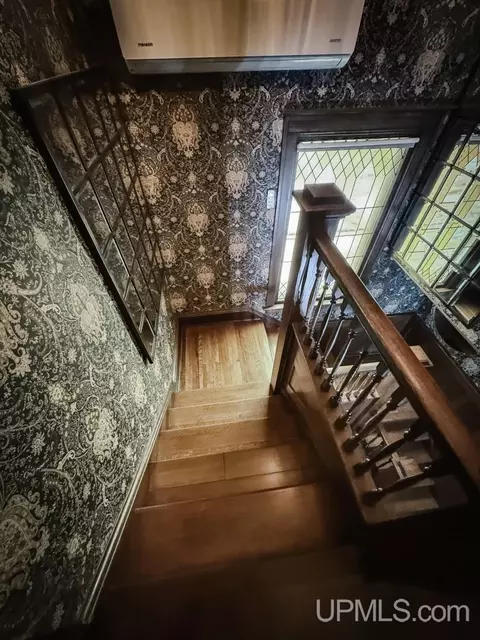 Entry Way - 111 E Main, Negaunee, MI 49866 photo 12 of 30