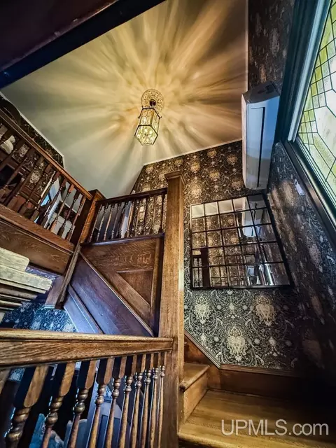Entry Way - 111 E Main, Negaunee, MI 49866 photo 10 of 30