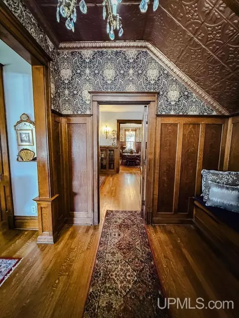 Entry Way - 111 E Main, Negaunee, MI 49866 photo 2 of 30