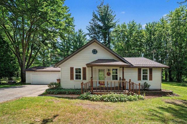 2346 N Hope, Midland, MI 48642