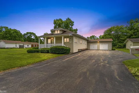 1018 Mildred, Flushing, MI 48433