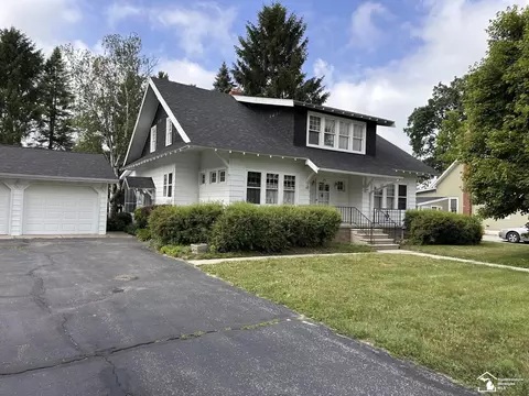 275 W Vesey, Petersburg, MI 49270