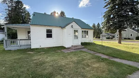408 6th, Hurley, WI 54534