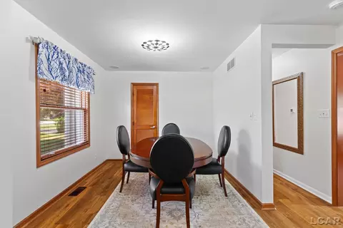 Dining - 817 Outer, Tecumseh, MI 49286 photo 1 of 2