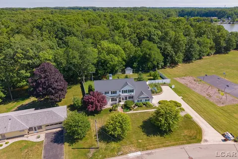 View/Area - 817 Outer, Tecumseh, MI 49286 photo 4 of 6
