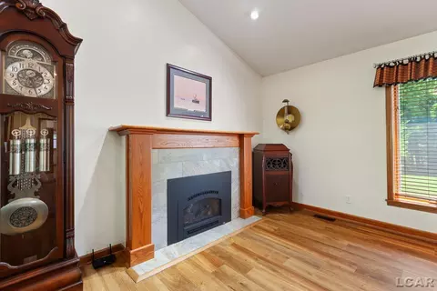 Other - 817 Outer, Tecumseh, MI 49286 photo 1 of 18