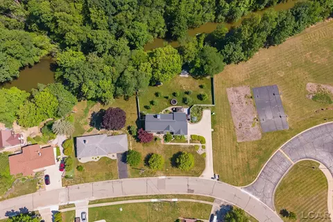 View/Area - 817 Outer, Tecumseh, MI 49286 photo 1 of 6